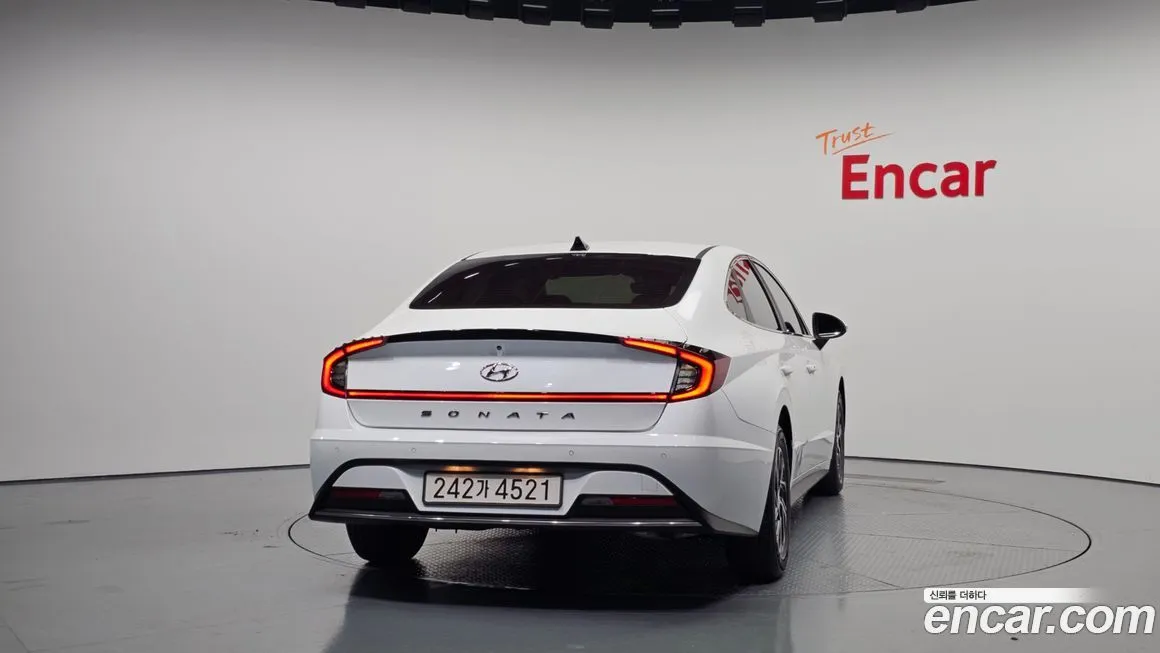 Hyundai Sonata 2022 из KR, фото 4