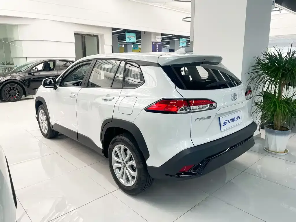 Toyota Frontlander 2025 из CN, фото 2