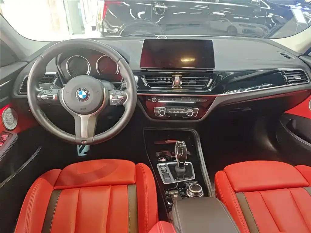 BMW 1 Series 2022 из CN, фото 10