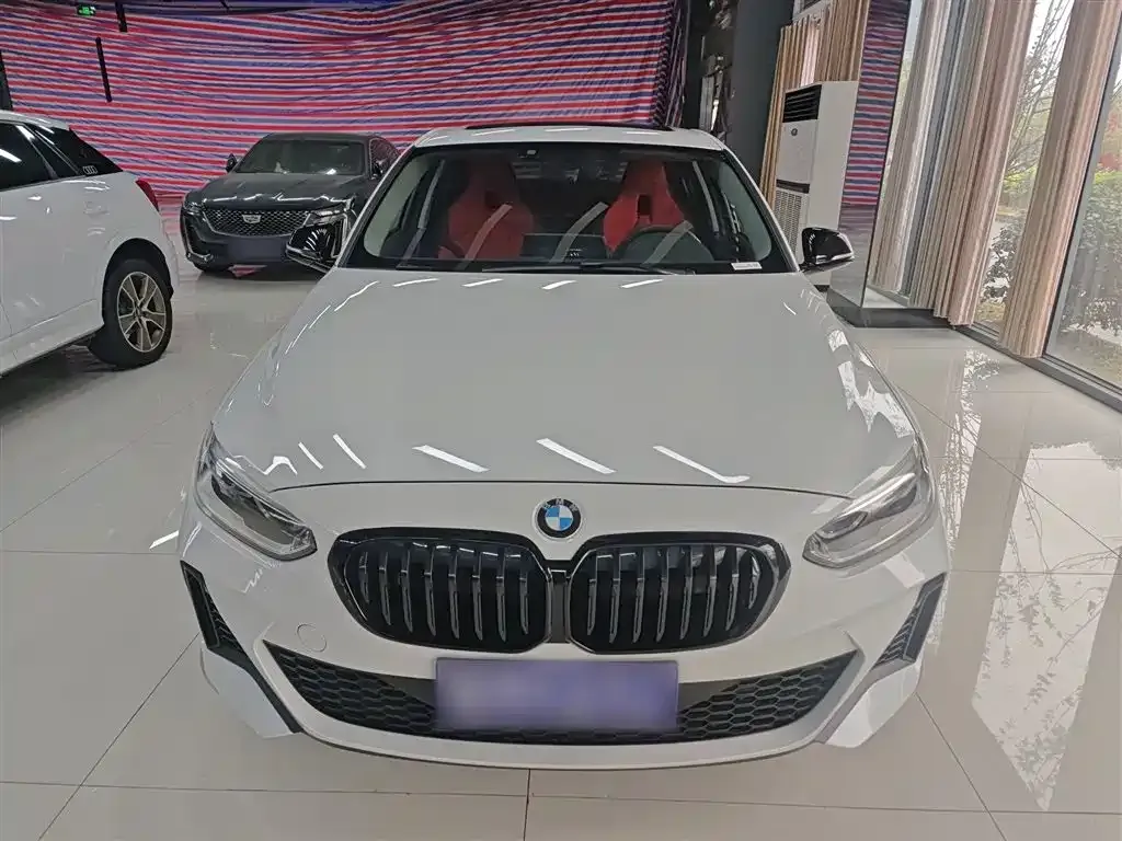 BMW 1 Series 2022 из CN, фото 3