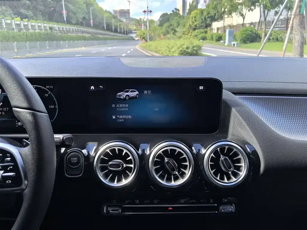 Mercedes-Benz EQA 2022 из CN, фото 10
