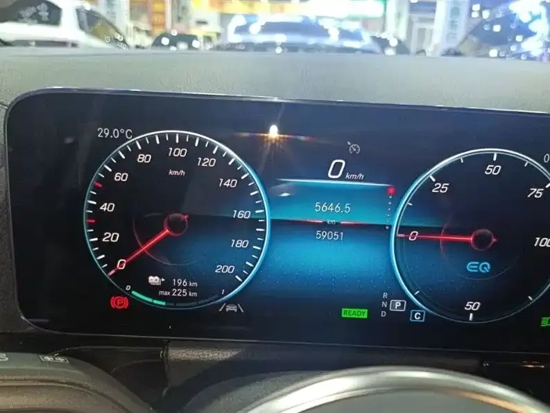 Mercedes-Benz EQA 2022 из CN, фото 9