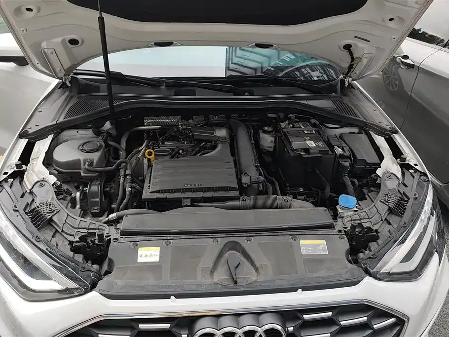 Audi A3 2023 из CN, фото 10