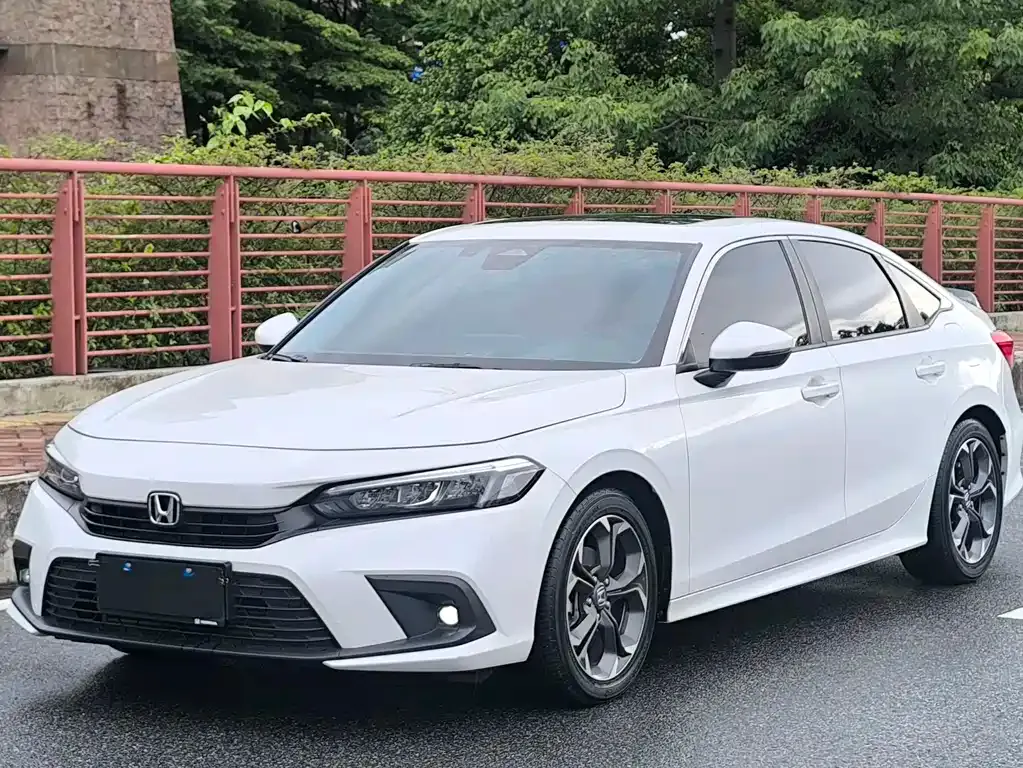 Honda Civic 2023 из CN, фото 1