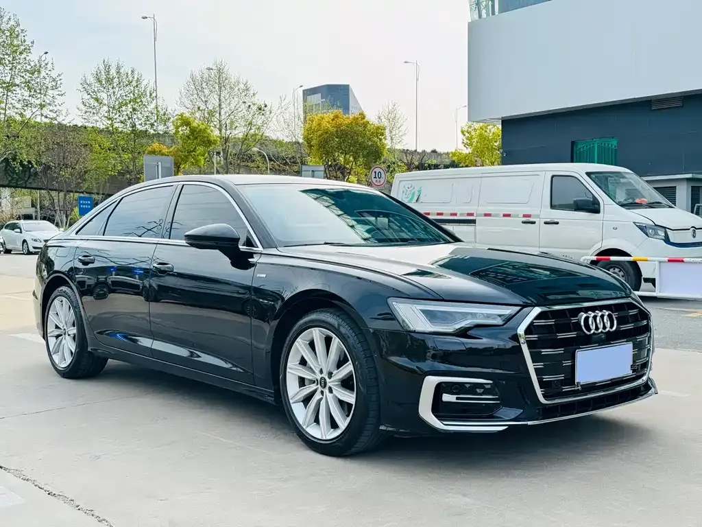 Audi A6L — фото 3
