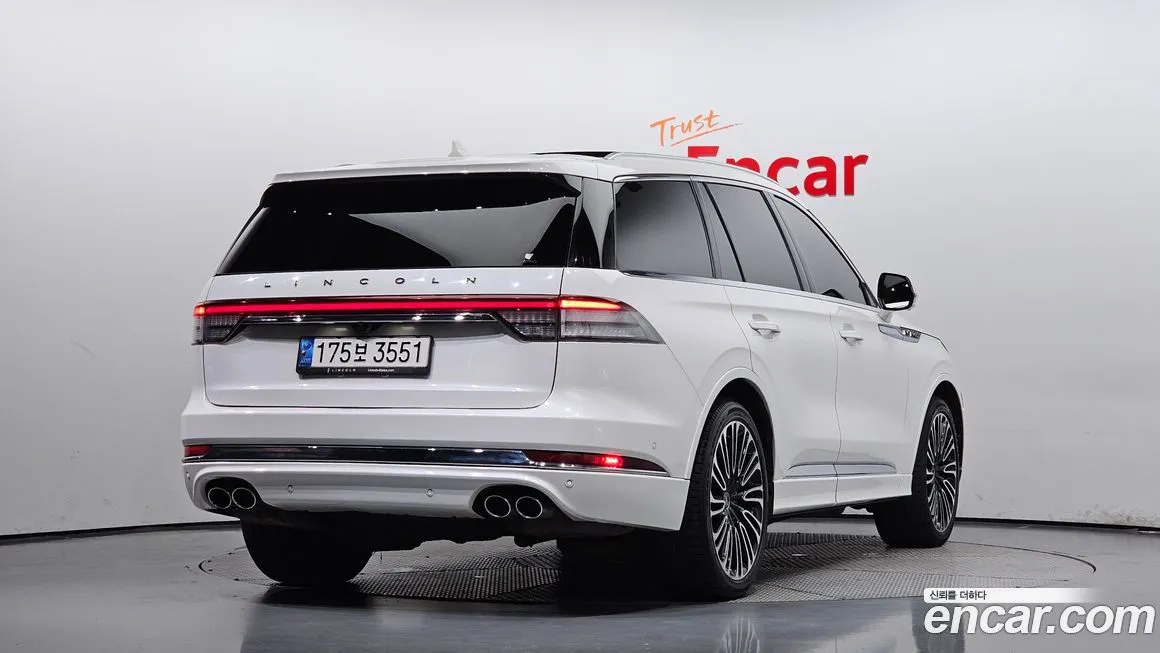 Lincoln Aviator 2021 из KR, фото 2