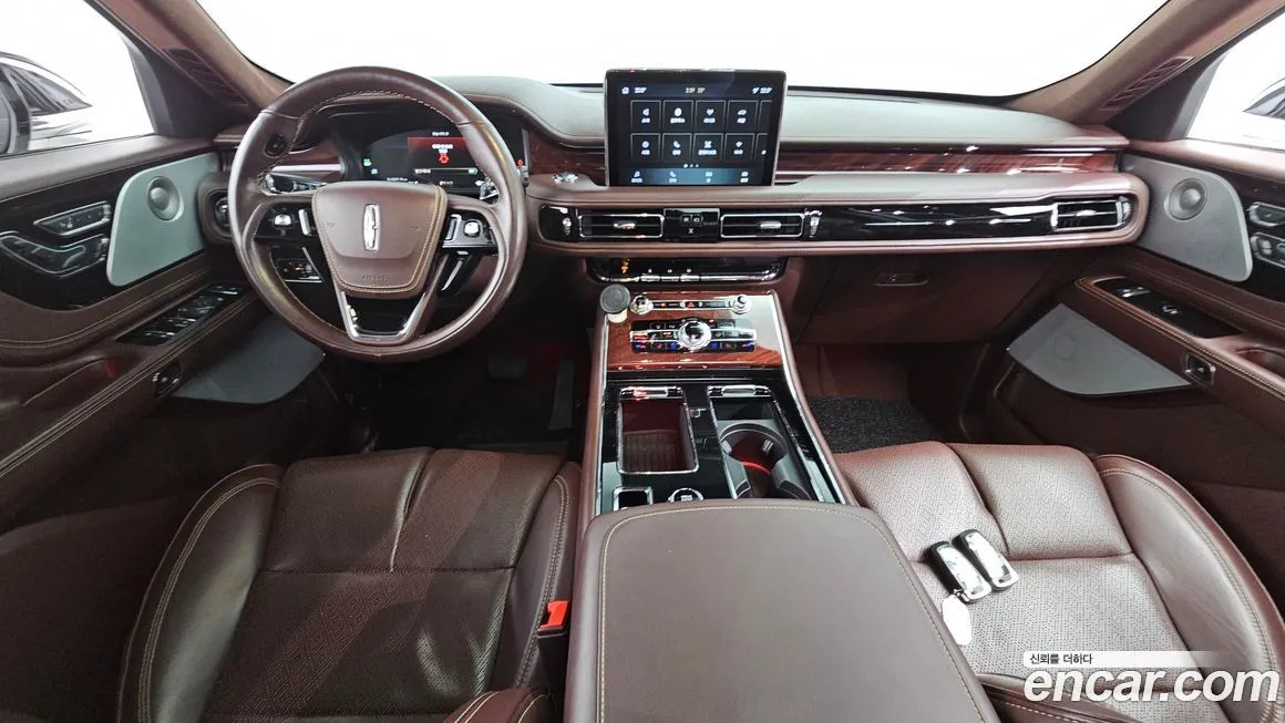 Lincoln Aviator 2021 из KR, фото 7