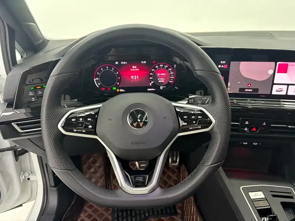 Volkswagen Golf 2022 из CN, фото 10