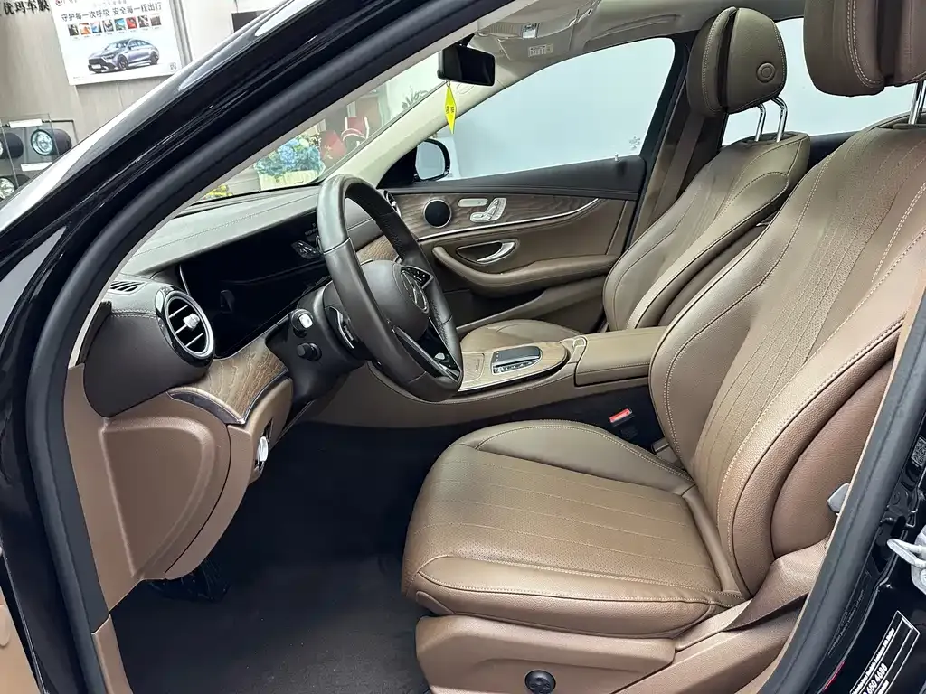 Mercedes-Benz E-Class 2022 из CN, фото 7