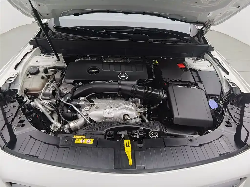 Mercedes-Benz GLB 2023 из CN, фото 6
