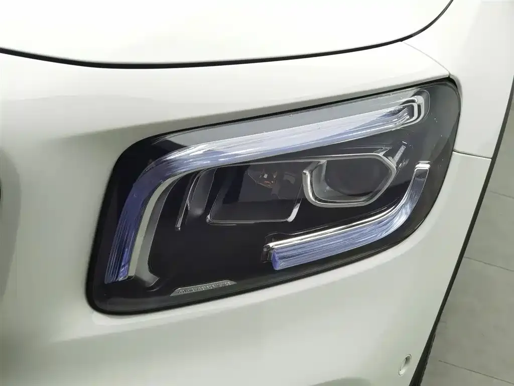 Mercedes-Benz GLB 2023 из CN, фото 7