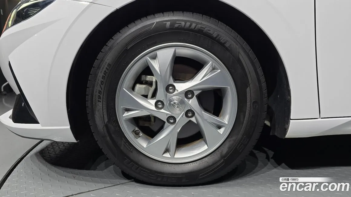 Hyundai AVANTE 2021 из KR, фото 5