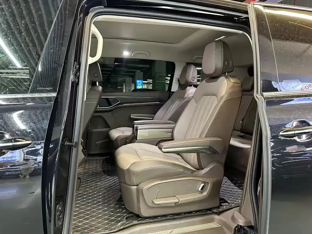 Volkswagen Viloran 2024 из CN, фото 7