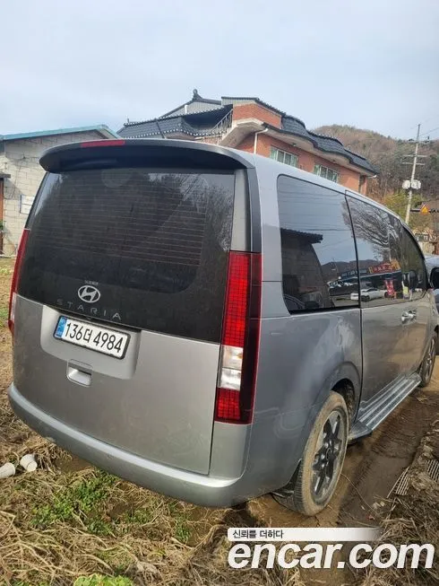 Hyundai Staria 2025 из KR, фото 2