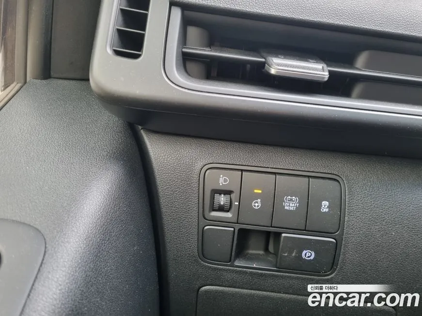 Hyundai Staria 2025 из KR, фото 5