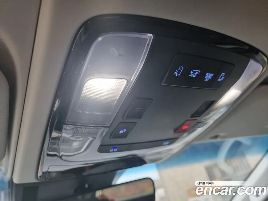 Hyundai Staria 2025 из KR, фото 7