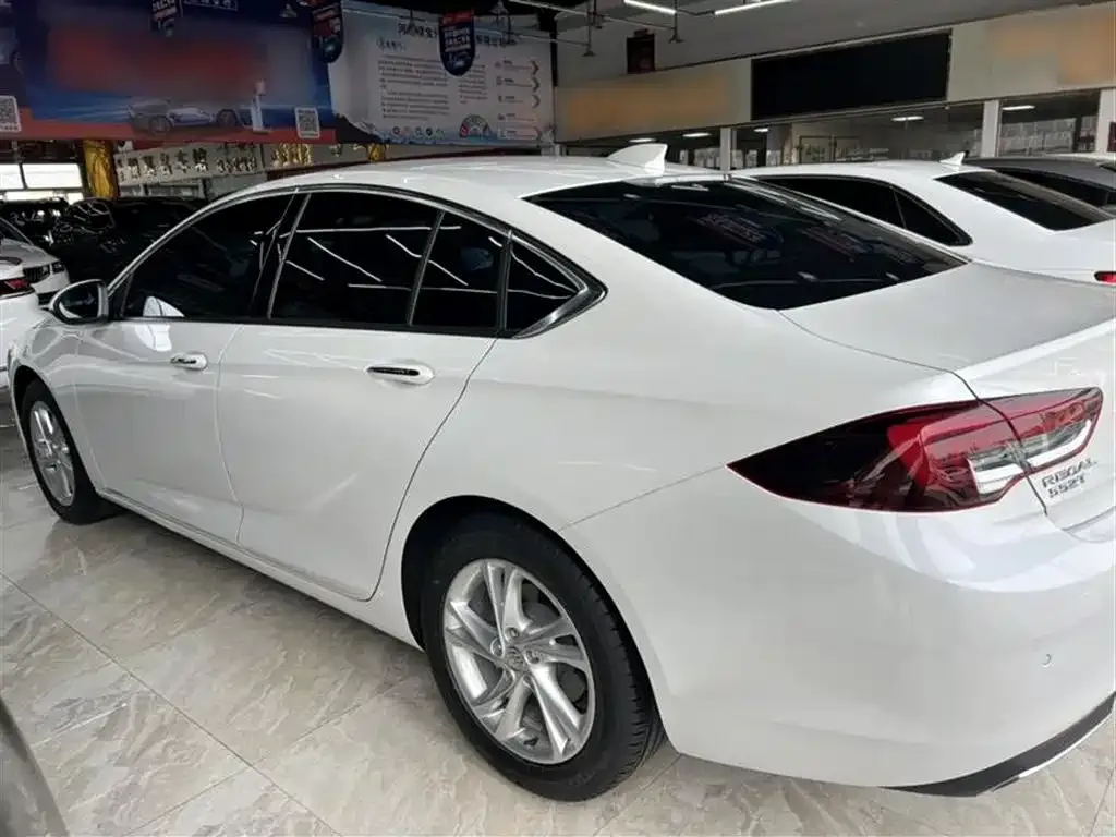 Buick Regal 2023 из CN, фото 9