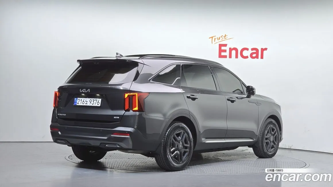 Kia Sorento 2024 из KR, фото 2