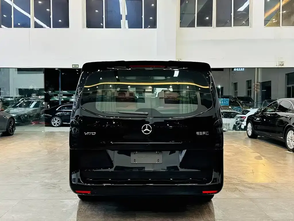 Mercedes-Benz Vito — фото 5