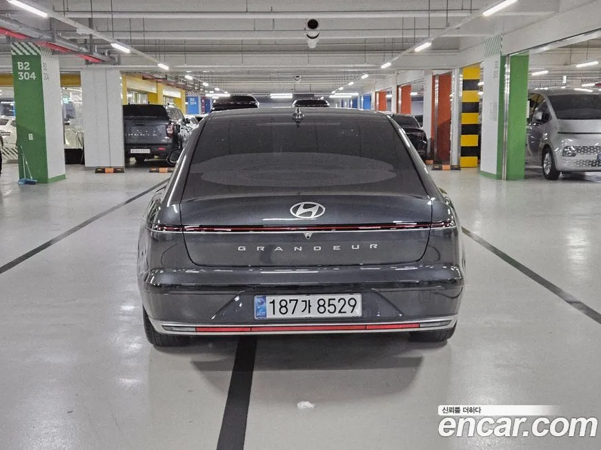 Hyundai Grandeur 2023 из KR, фото 3