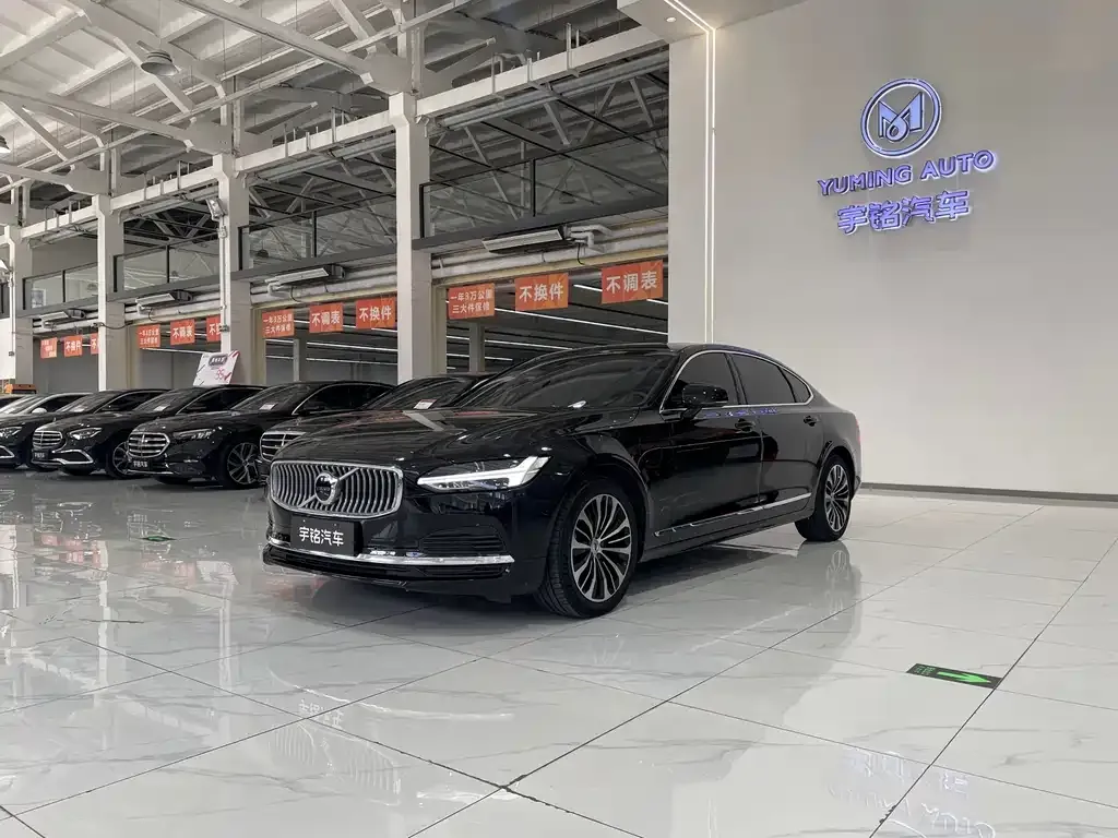 Volvo S90 PHEV 2024 из CN, фото 1