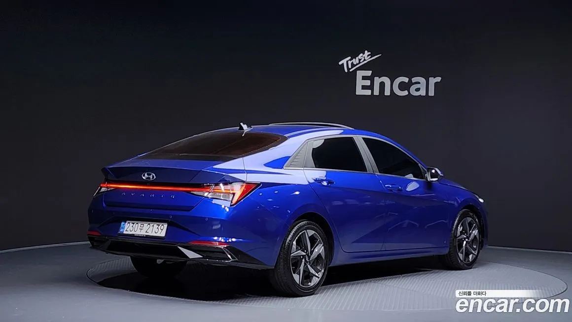 Hyundai AVANTE — фото 2