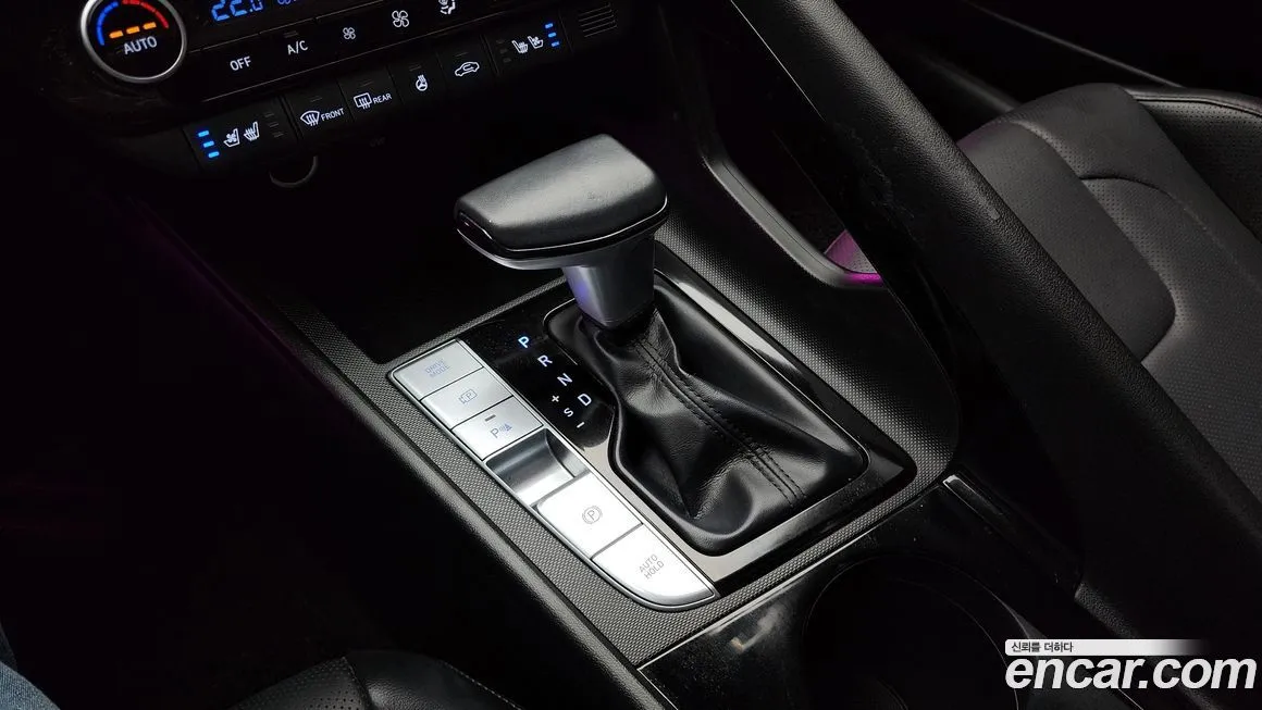 Hyundai AVANTE — фото 9