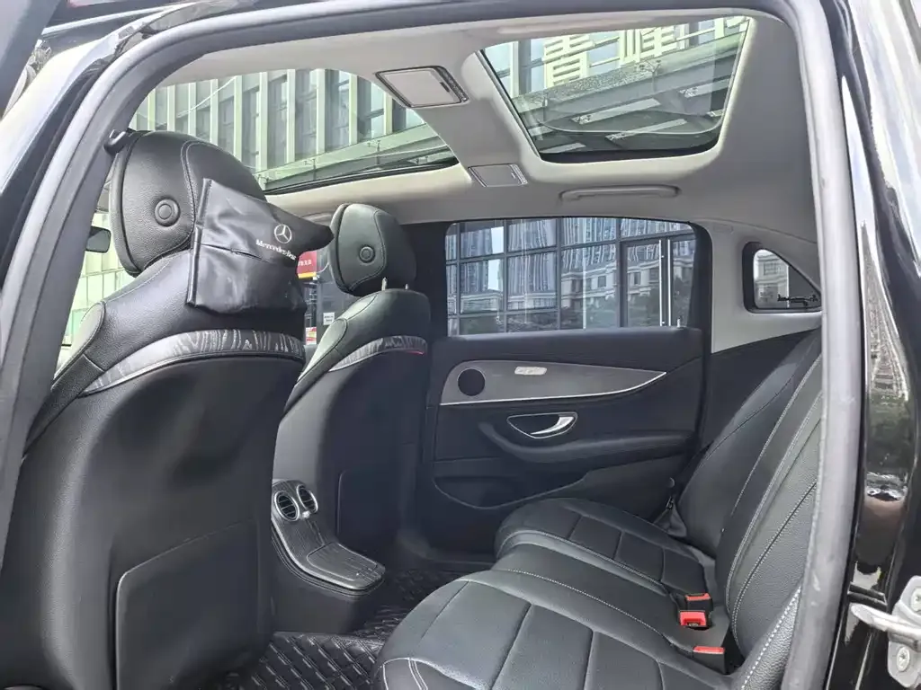 Mercedes-Benz E-Class 2021 из CN, фото 10
