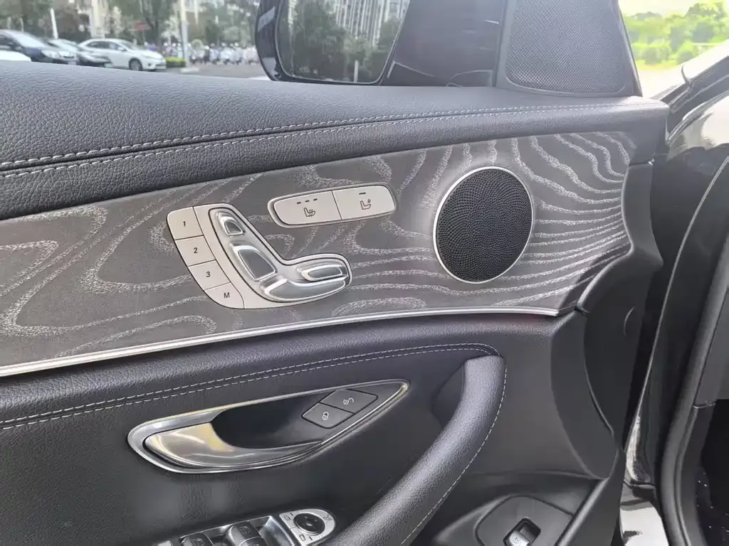 Mercedes-Benz E-Class 2021 из CN, фото 8