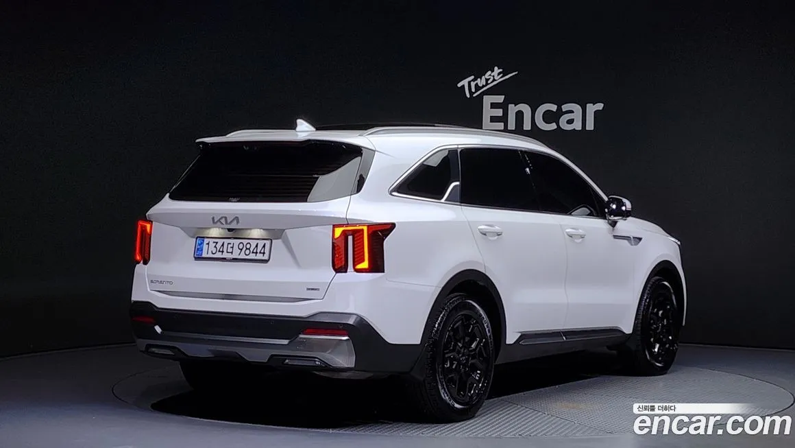Kia Sorento 2024 из KR, фото 2