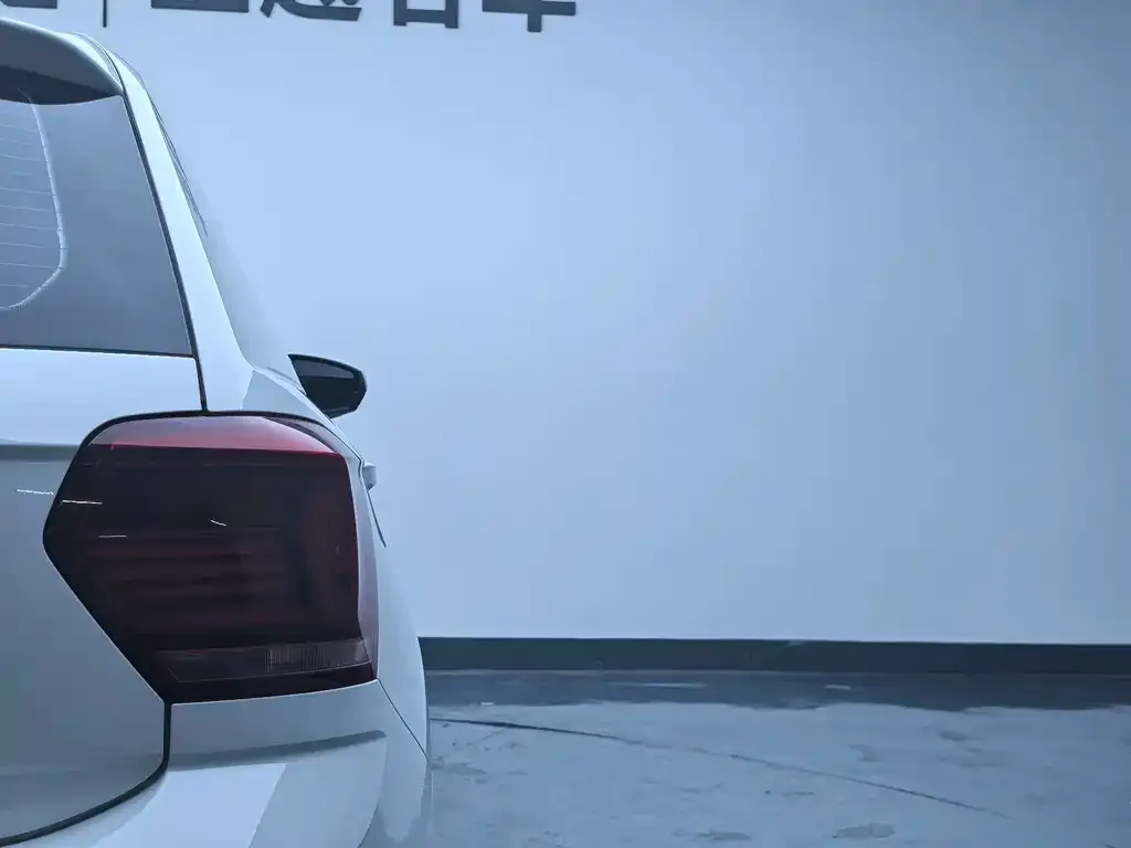 Volkswagen Polo 2022 из CN, фото 10