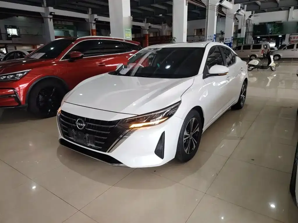 Nissan Sylphy 2023 из CN, фото 2