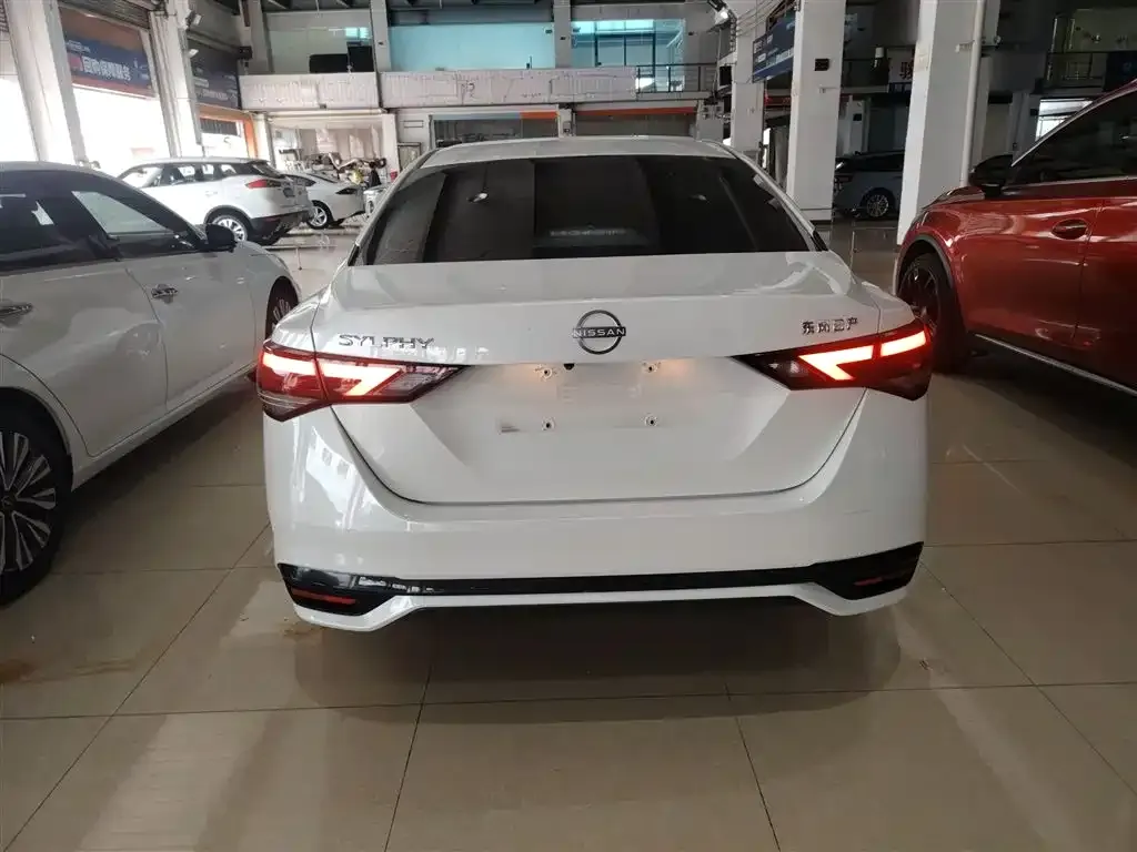 Nissan Sylphy 2023 из CN, фото 6