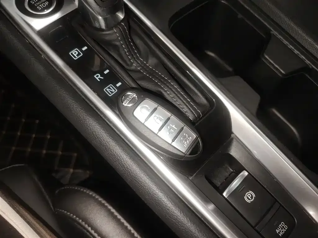 Nissan Sylphy 2023 из CN, фото 9