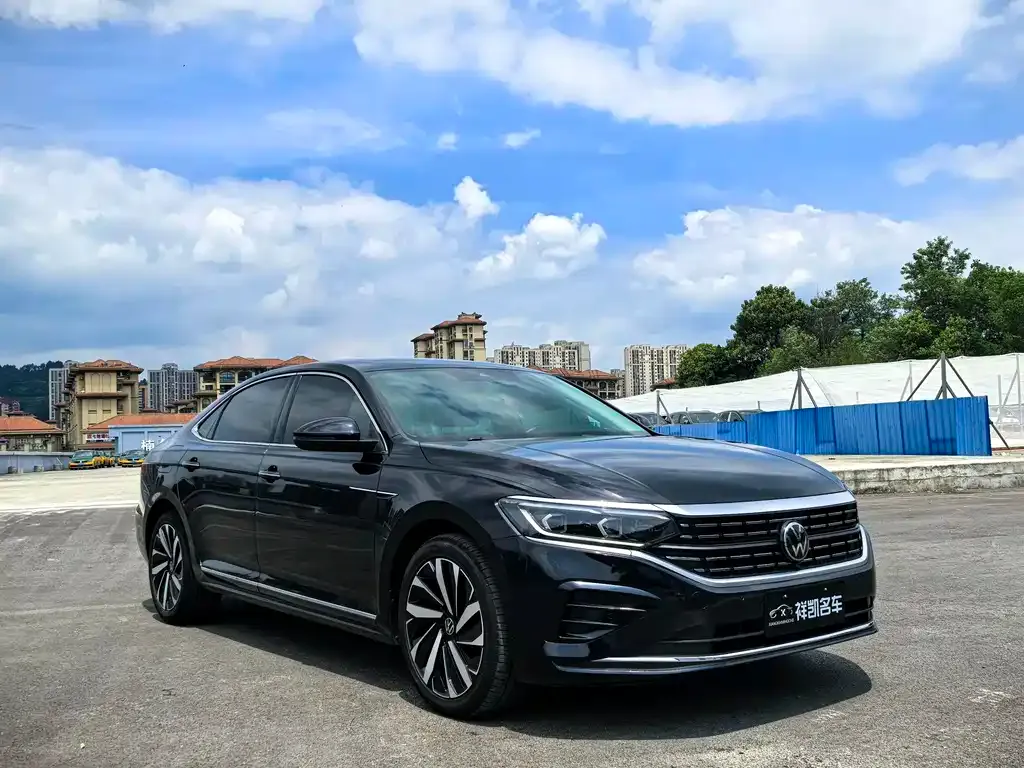 Volkswagen Passat 2023 из CN, фото 3