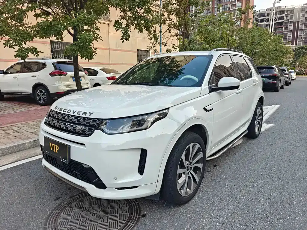 Land Rover Discovery Sport — фото 1