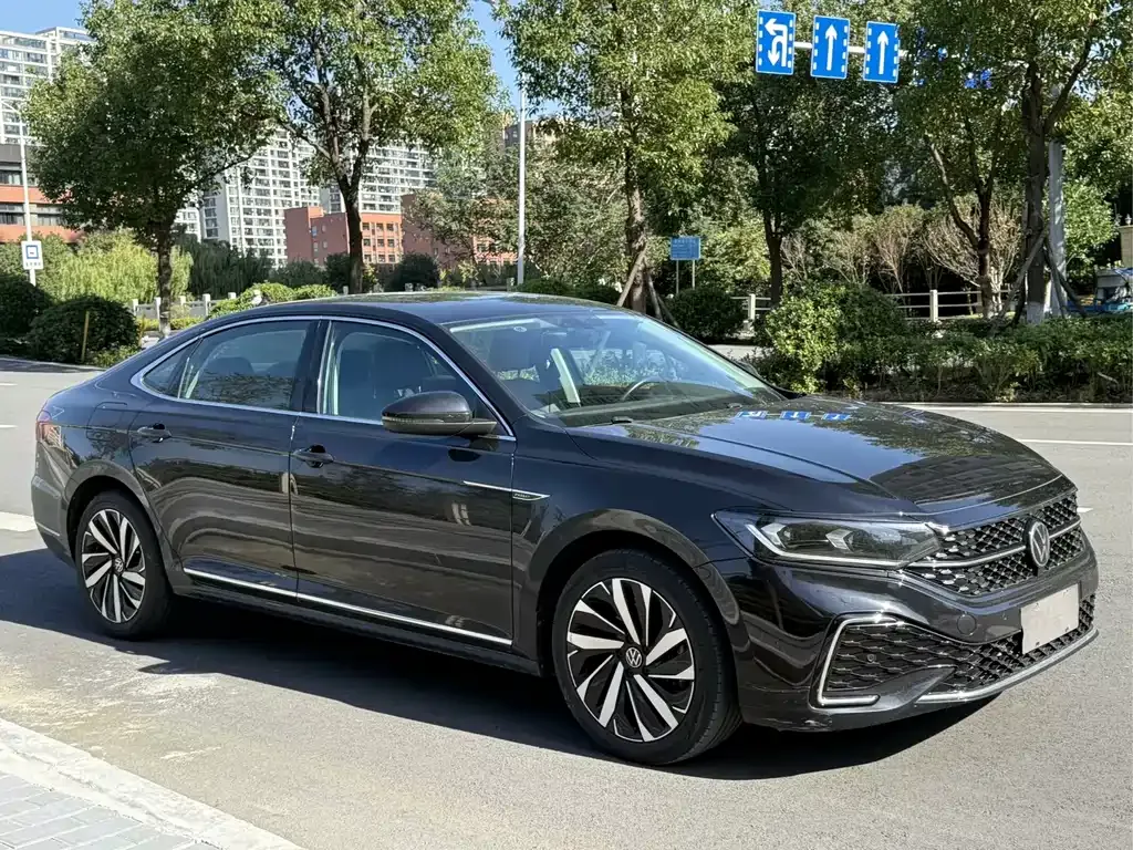 Volkswagen Passat 2022 из CN, фото 3