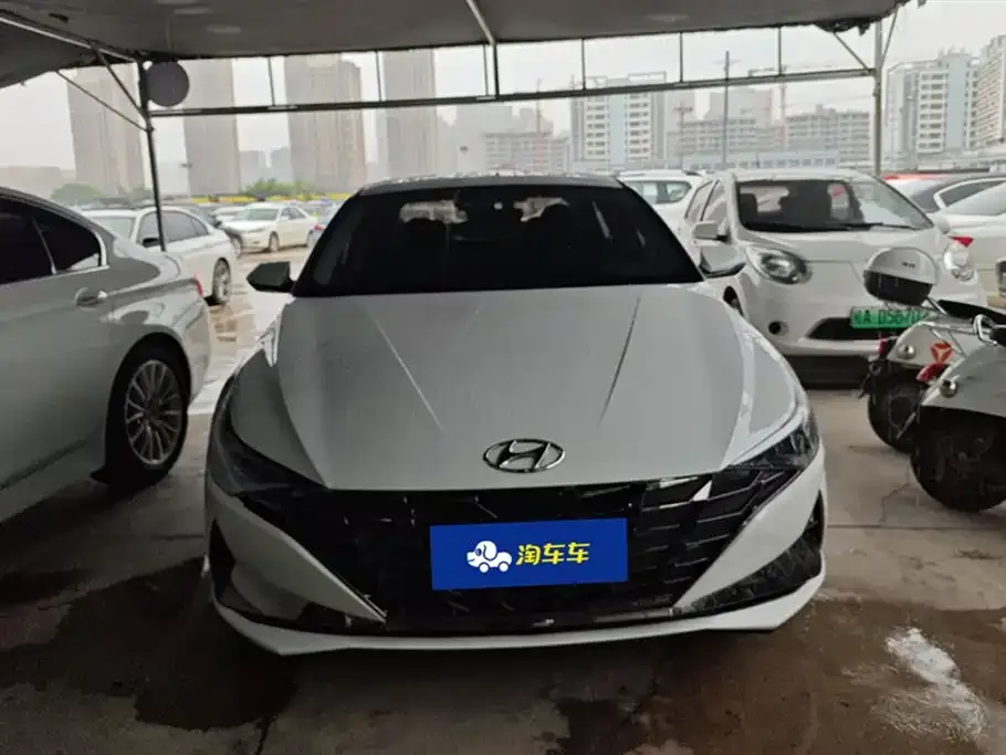 Hyundai Elantra 2023 из CN, фото 2