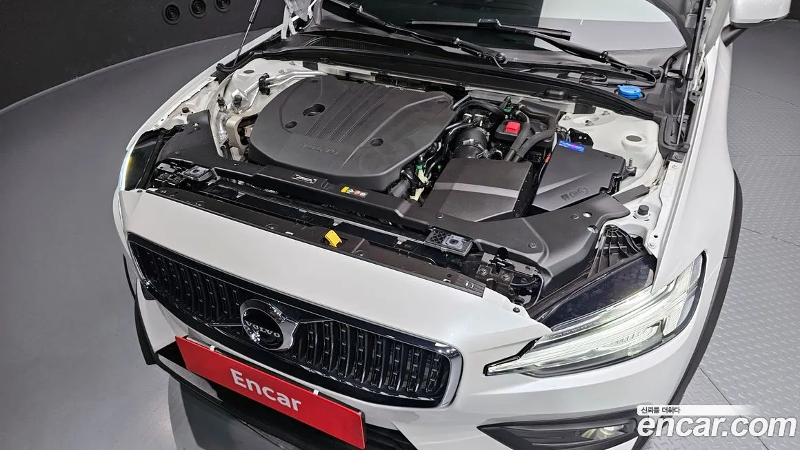 Volvo V60 2022 из KR, фото 6