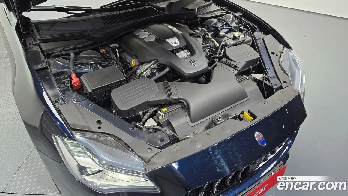 Maserati Quattroporte 2021 из KR, фото 6