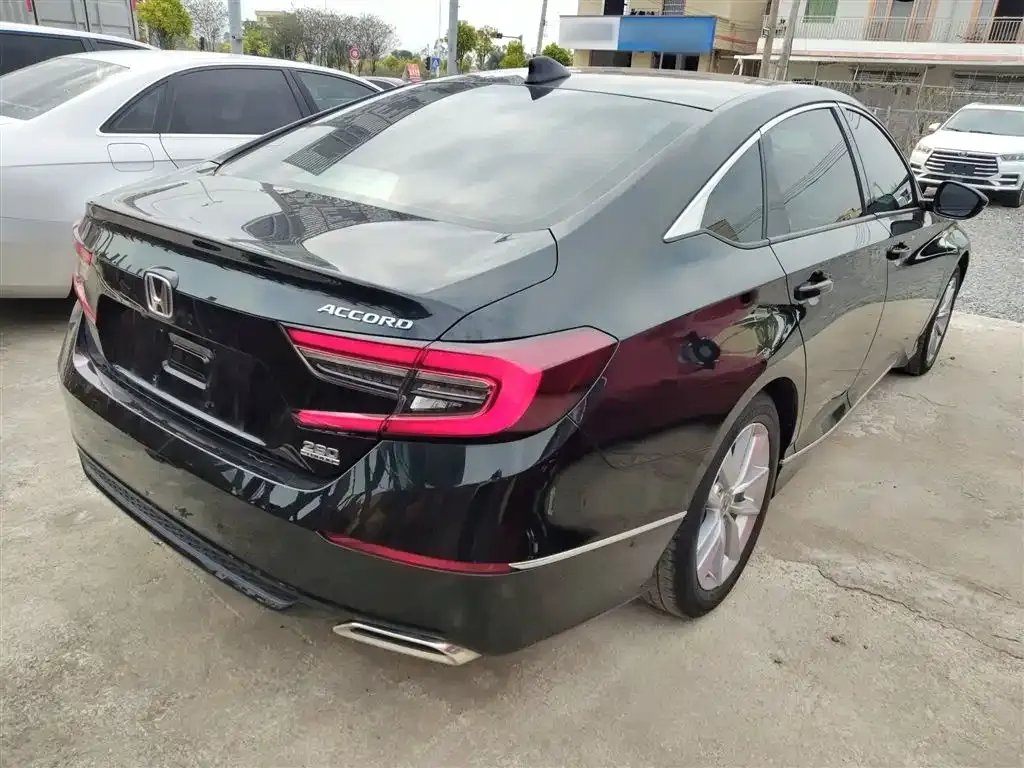 Honda Accord 2022 из CN, фото 7