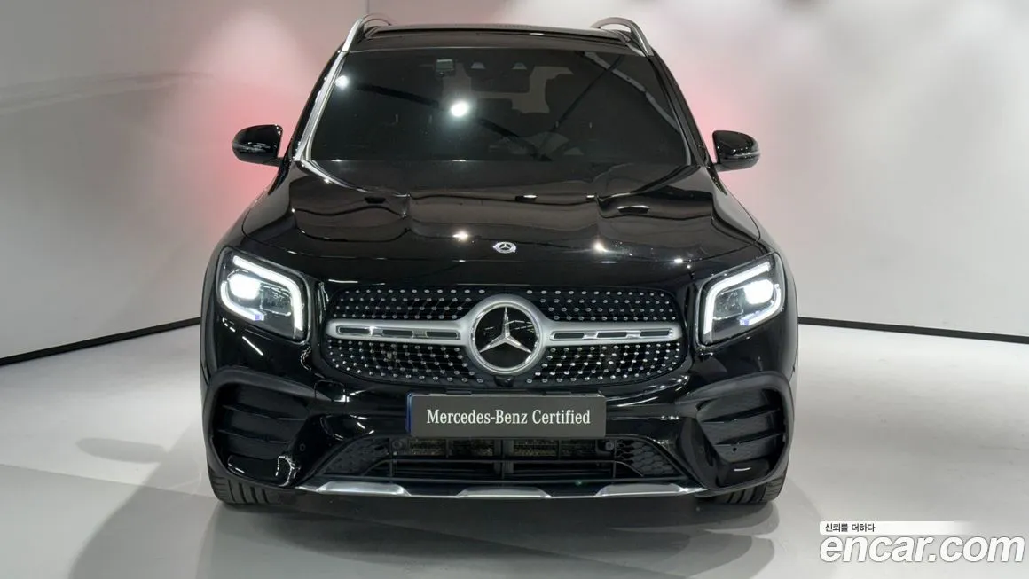 Mercedes-Benz GLB-Class — фото 2