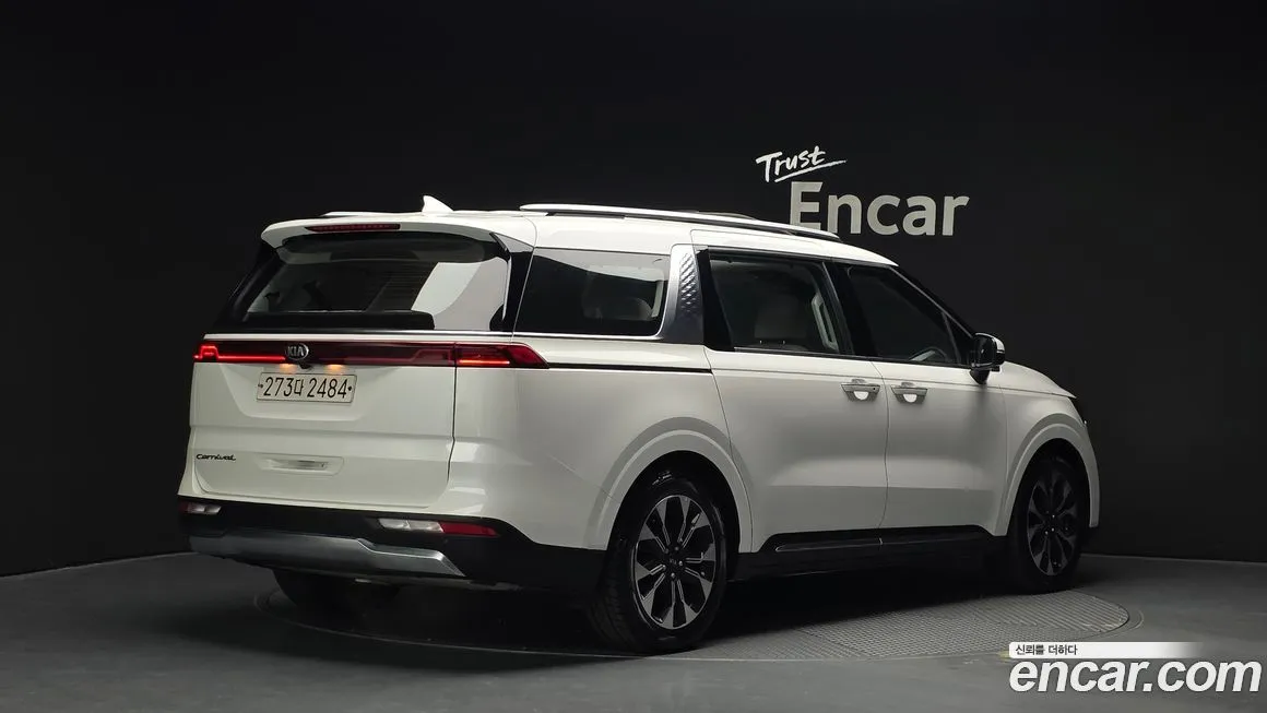 Kia Carnival 2021 из KR, фото 2