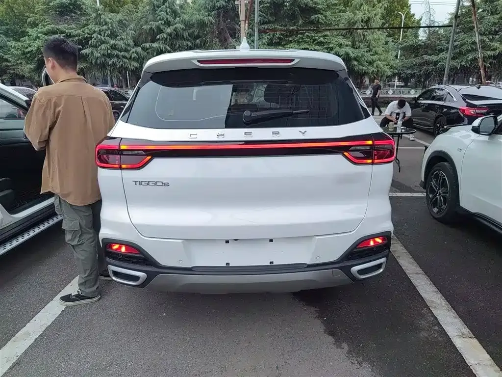 Chery Tiggo 8 2023 из CN, фото 6