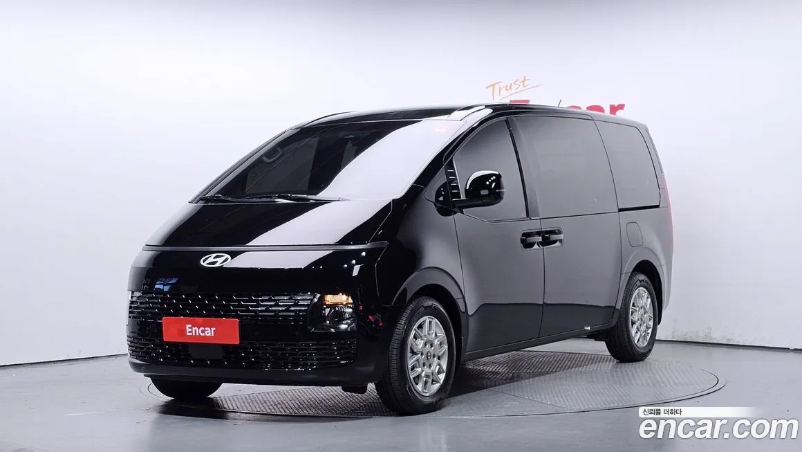 Hyundai Staria 2025 из KR, фото 1