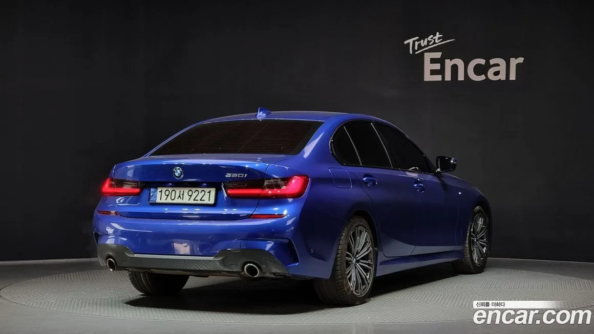 BMW 3-Series 2021 из KR, фото 2