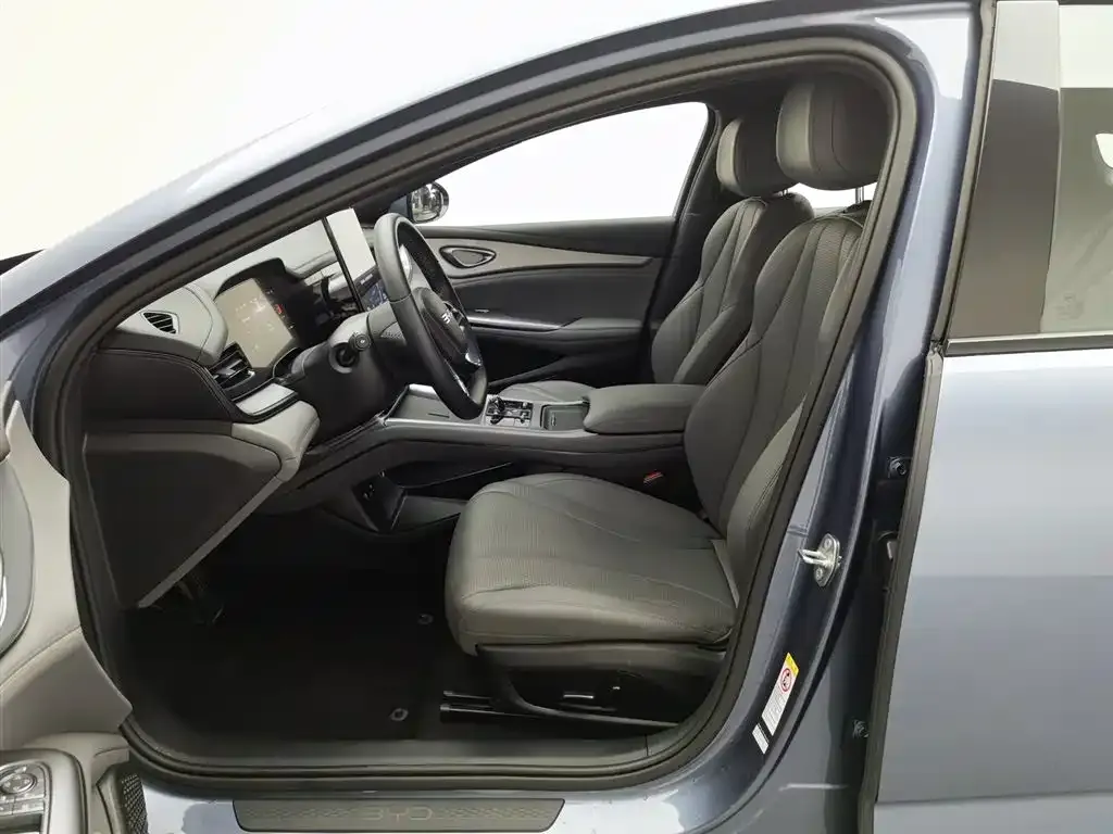 BYD Seal 07 DM-i 2025 из CN, фото 10