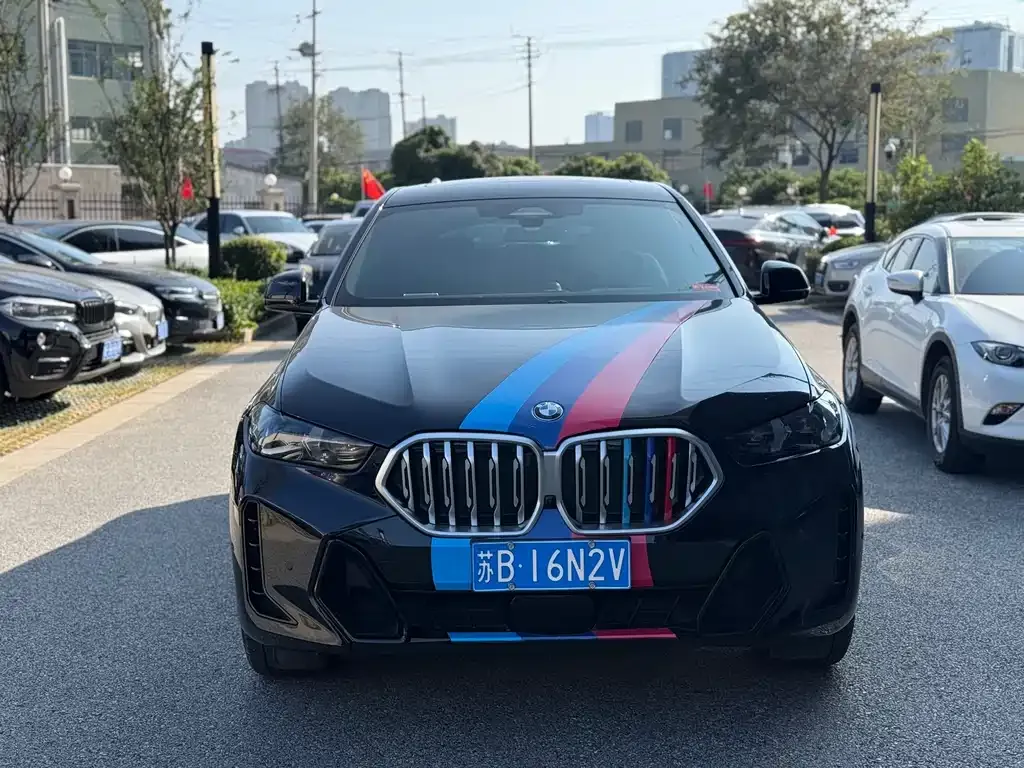 BMW X6 2024 из CN, фото 2