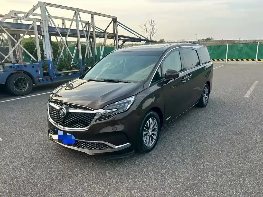 Buick GL8 2021 из CN, фото 1
