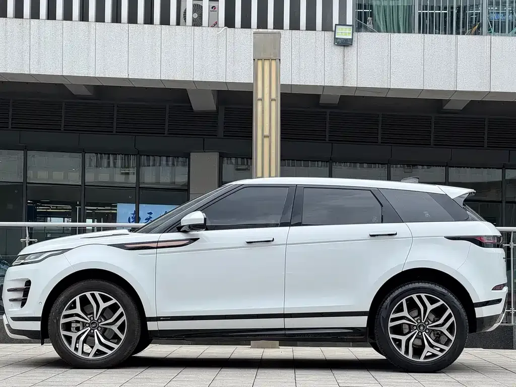 Land Rover Evoque 2021 из CN, фото 4